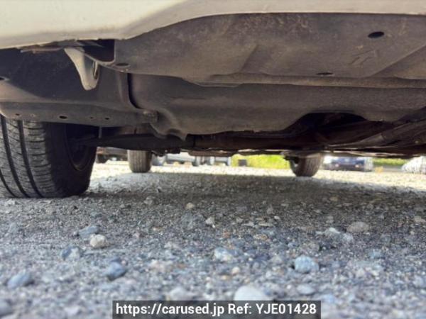 Used 2005 AT toyota allex NZE121 Image[32]
