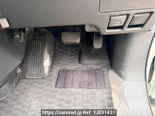 Used 2008 AT toyota noah ZRR70W Image[10]