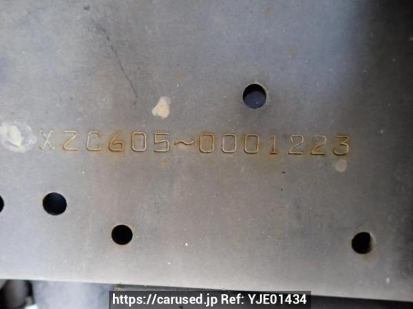 Used 2011 MT toyota dyna-route-van XZC605V Image[11]