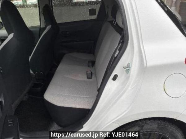 Used 2011 AT toyota vitz KSP130 Image[14]