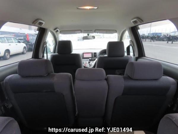 Used 2005 AT toyota wish ZNE10G Image[9]