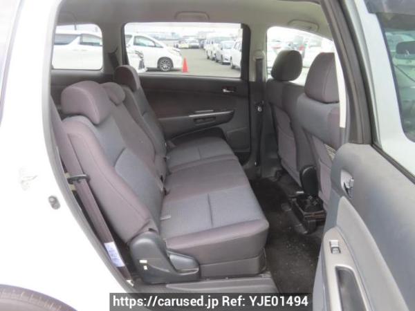 Used 2005 AT toyota wish ZNE10G Image[17]