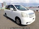 Toyota Noah ZRR70G