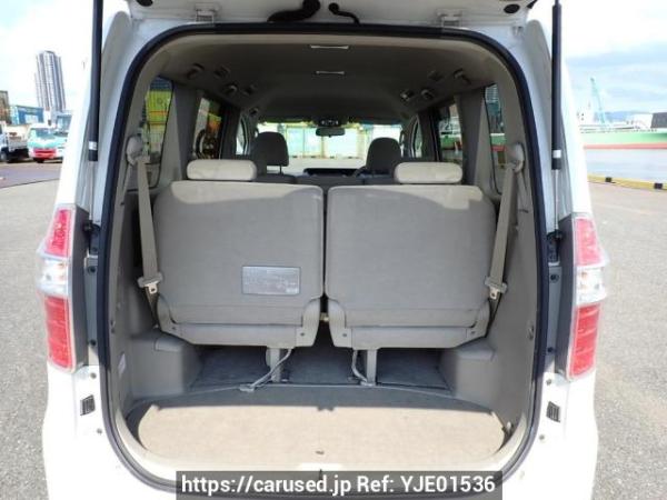 Used 2009 AT toyota noah ZRR70G Image[8]
