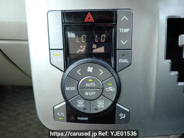 Used 2009 AT toyota noah ZRR70G Image[22]