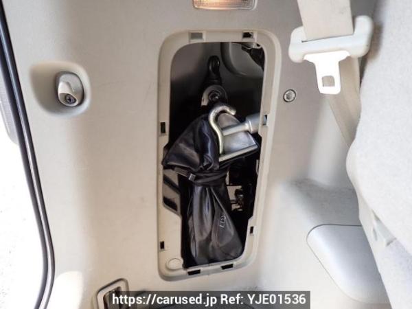 Used 2009 AT toyota noah ZRR70G Image[43]