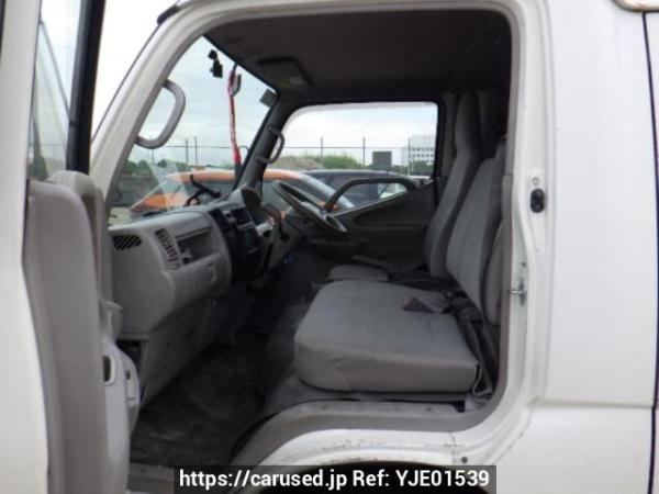 Used 2007 AT toyota dyna-route-van XZU508V Image[12]