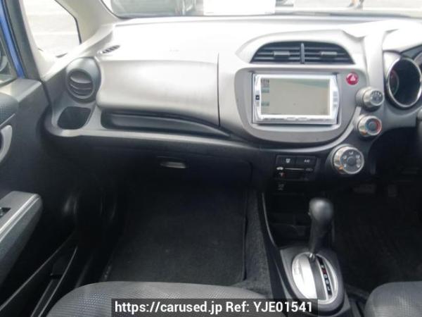 Used 2011 AT honda fit GE6 Image[16]