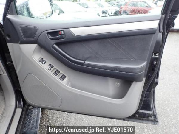 Used 2005 AT toyota hilux-surf TRN215W Image[14]