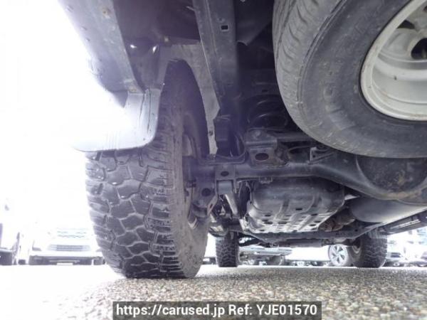 Used 2005 AT toyota hilux-surf TRN215W Image[41]