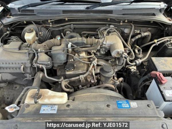 Used 2004 AT toyota hilux-surf RZN215W Image[7]