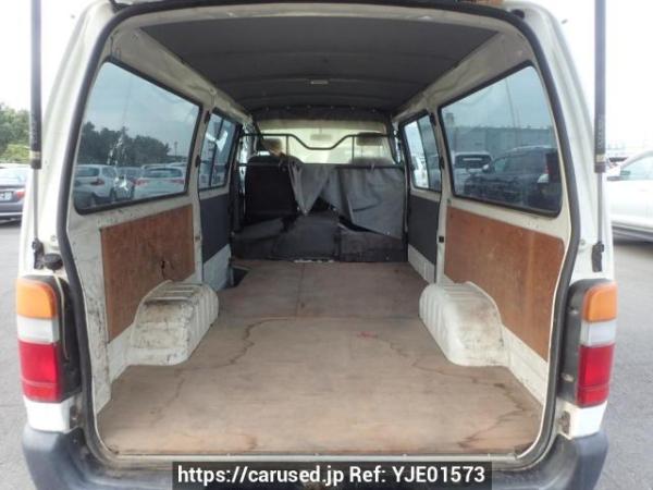 Used 2002 AT toyota regiusace-van LH172V Image[8]