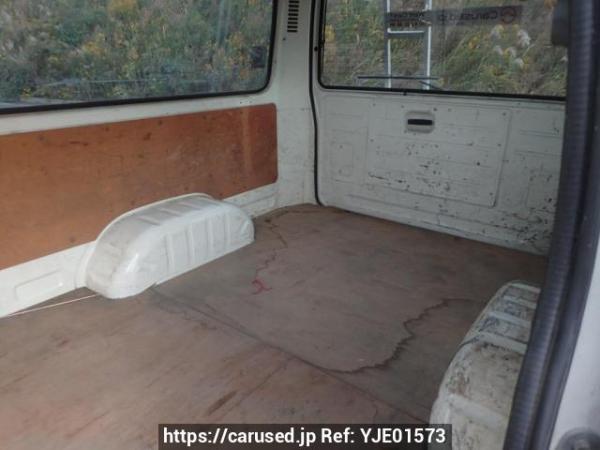 Used 2002 AT toyota regiusace-van LH172V Image[13]