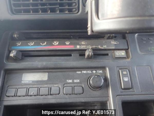 Used 2002 AT toyota regiusace-van LH172V Image[19]