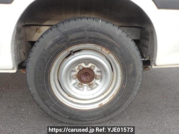 Used 2002 AT toyota regiusace-van LH172V Image[25]