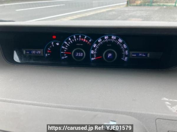 Used 2008 AT toyota noah ZRR70G Image[16]