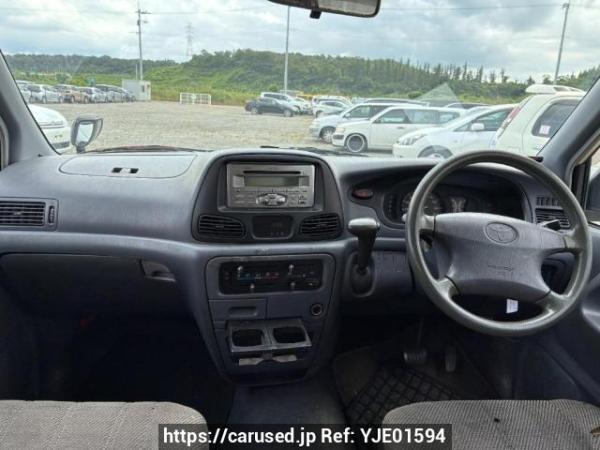 Used 2005 AT toyota townace-van KR52V Image[12]