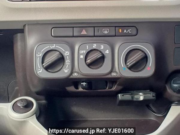Used 2011 AT toyota passo KGC30 Image[21]