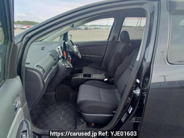 Used 2005 AT toyota wish ZNE10G Image[13]