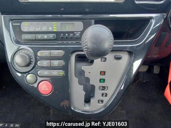 Used 2005 AT toyota wish ZNE10G Image[23]