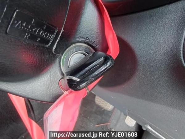 Used 2005 AT toyota wish ZNE10G Image[26]
