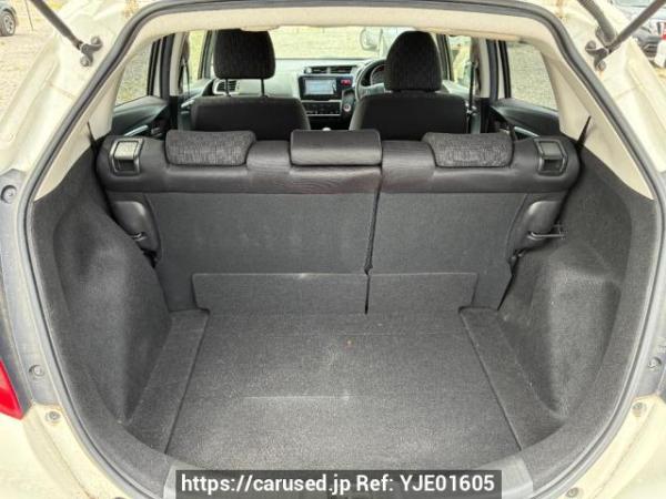 Used 2014 AT honda fit GK3 Image[6]