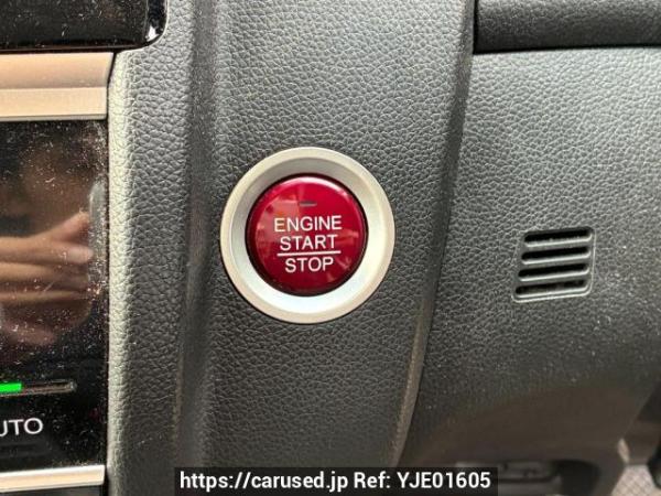 Used 2014 AT honda fit GK3 Image[15]