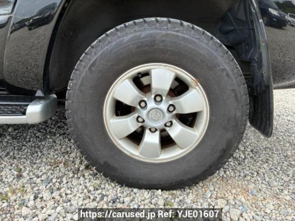 Used 2003 AT toyota hilux-surf RZN215W Image[20]