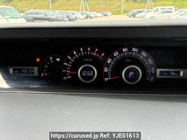Used 2009 AT toyota voxy ZRR70W Image[17]