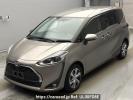 Toyota Sienta NHP170G