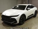 Toyota Crown Crossover TZSH35