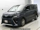 Toyota Voxy ZWR80W