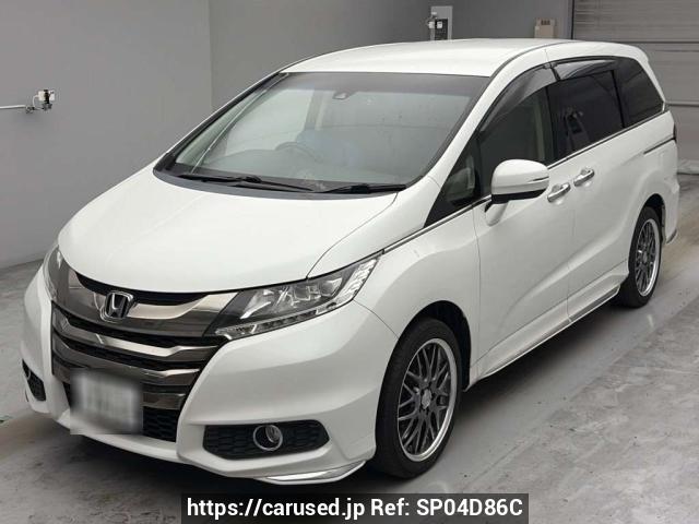 Used Honda Odyssey RC2 for sale - Japanese Used Cars Carused.jp