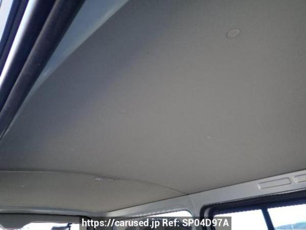 Used 2006 MT toyota hiace-van KDH205V Image[11]
