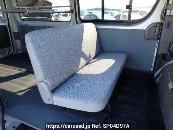 Used 2006 MT toyota hiace-van KDH205V Image[15]