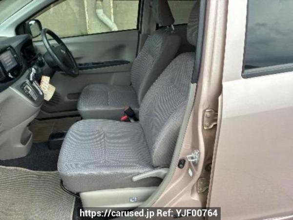 Used 2013 AT toyota pixis-epoch LA300A Image[12]
