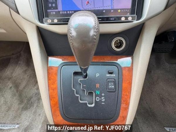 Used 2005 AT toyota harrier ACU30W Image[24]