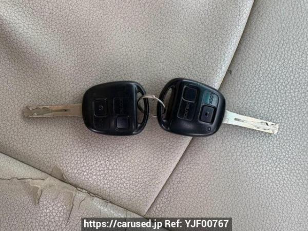 Used 2005 AT toyota harrier ACU30W Image[30]