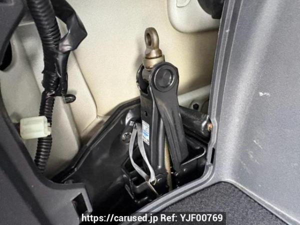 Used 2005 AT toyota wish ANE10G Image[45]