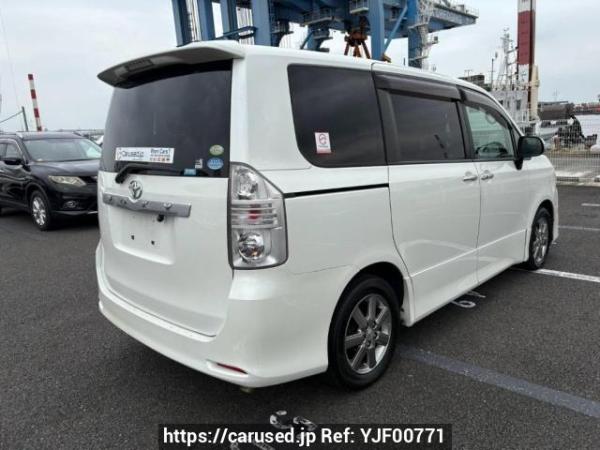 Used 2008 AT toyota voxy ZRR70W Image[6]