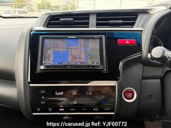 Used 2013 AT honda fit GK3 Image[18]