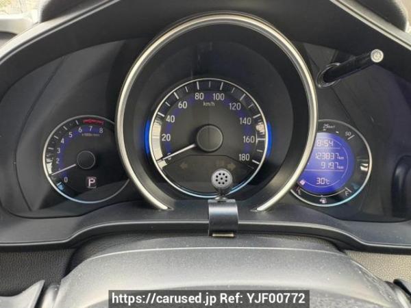 Used 2013 AT honda fit GK3 Image[23]