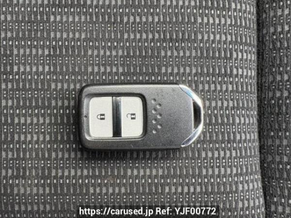 Used 2013 AT honda fit GK3 Image[28]