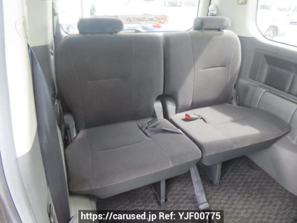 Used 2009 AT toyota noah ZRR70G Image[22]