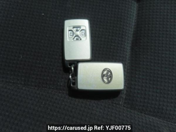 Used 2009 AT toyota noah ZRR70G Image[34]