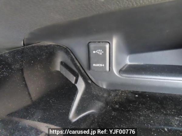 Used 2018 AT toyota c-hr ZYX10 Image[32]