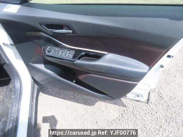 Used 2018 AT toyota c-hr ZYX10 Image[33]