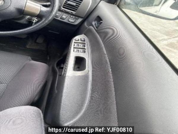 Used 2003 AT toyota wish ANE10G Image[26]