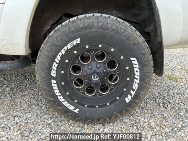 Used 2004 AT toyota hilux-surf RZN215W Image[18]