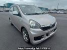 Daihatsu Mira e:S LA300S